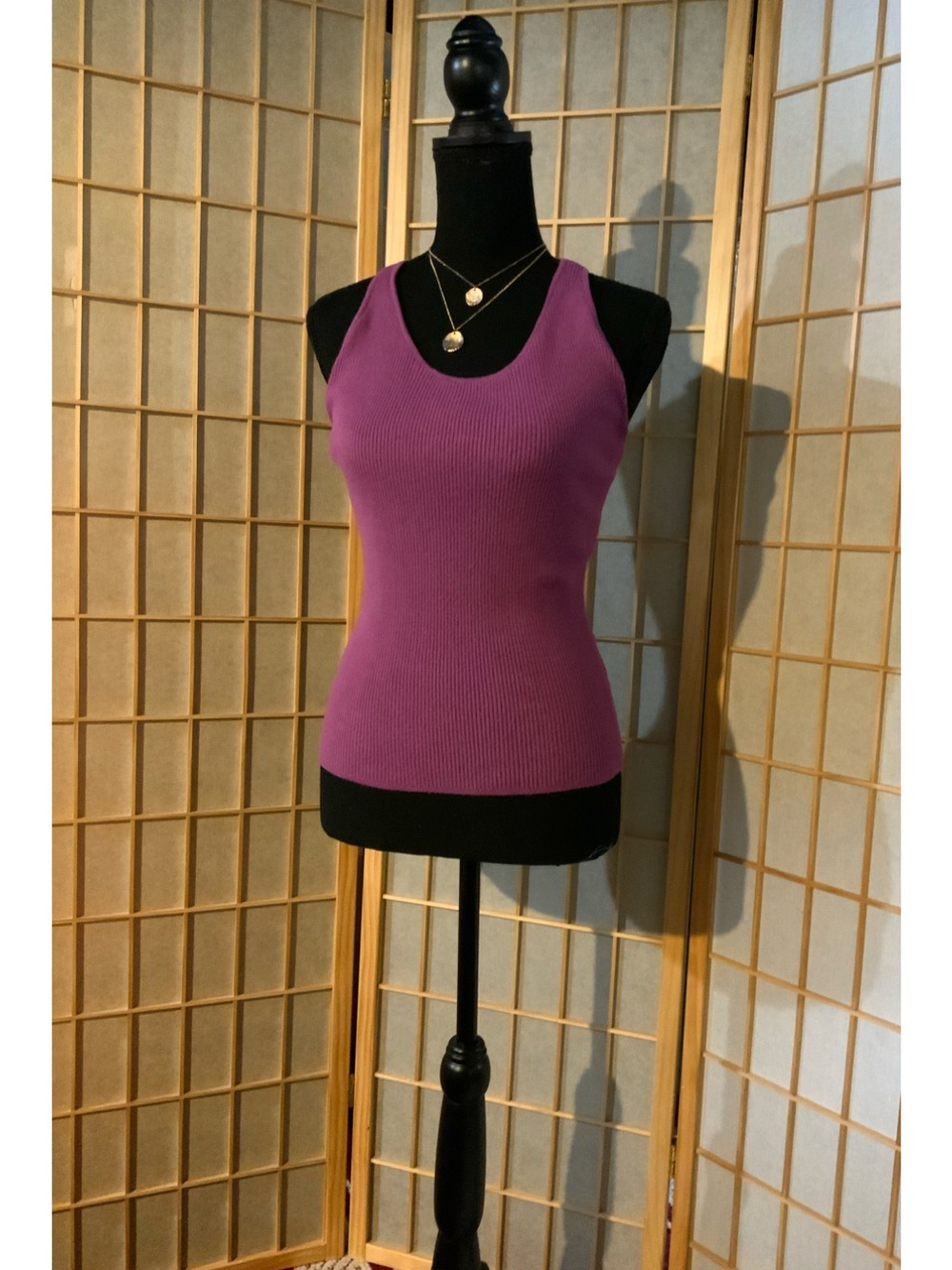 New York & Company Purple Ribbed Scoop Neck Tank